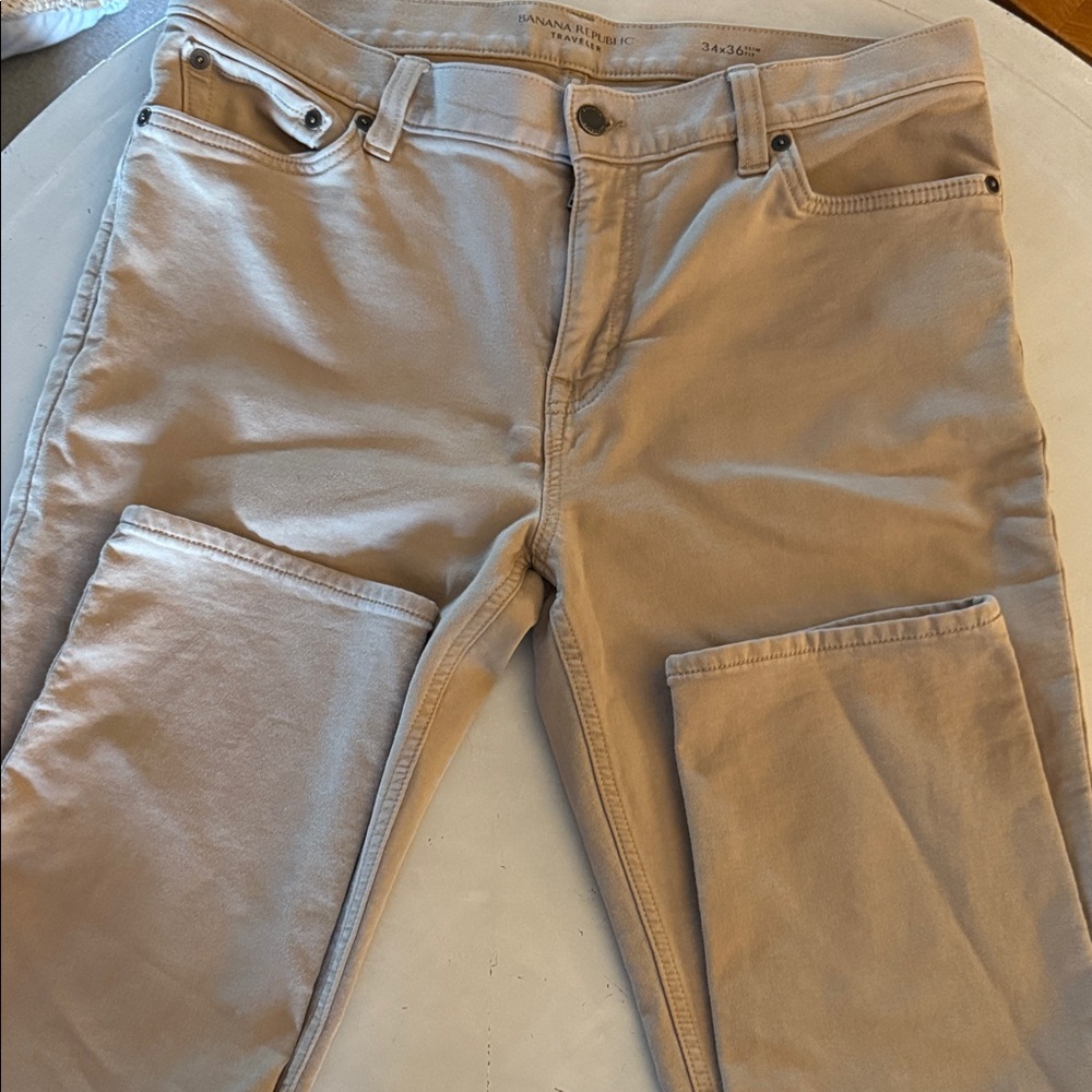 Banana Republic Men's Khaki Chinos